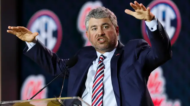 Video thumbnail for Pete Golding Highlights Tampering in College Football
