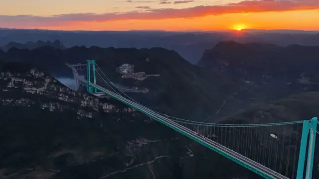 'Video thumbnail for World's tallest bridge opens in China'