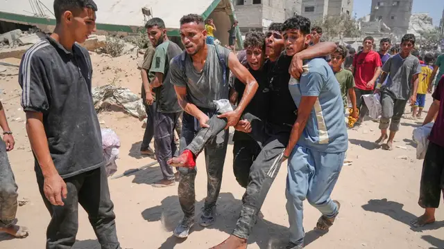 'Video thumbnail for Every day, Palestinians are being killed, critically injured looking for food : AJE correspondent'