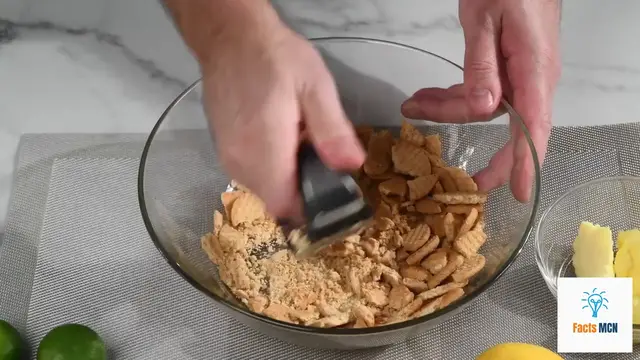 Video thumbnail for Master the Art of No-Bake Dessert Cakes with Ease!