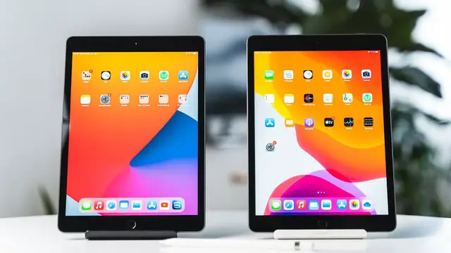 Video thumbnail for Vergleich: Apple iPad 8 vs. iPad 7 (A12 vs. A10)