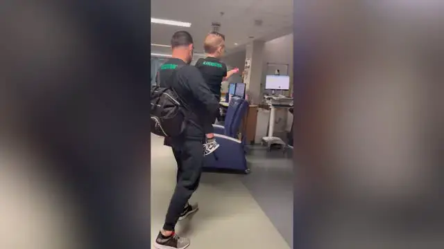 Video thumbnail for Boy Smiles With Joy When He Finally Gets To Meet Newborn Brother Coming Off Oscillator | Happily TV