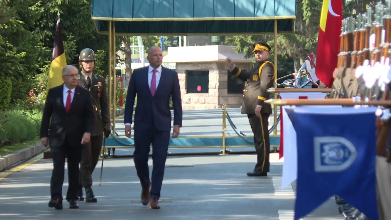 Video thumbnail for Türkiye: Turkish and Belgian defense ministers meet in Ankara.