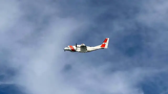 Video thumbnail for Debris found near Nantucket believed to be from missing medical plane