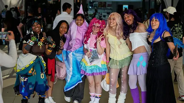 'Video thumbnail for Sixth edition of Comic Con Africa draws thousands of fans to Johannesburg'