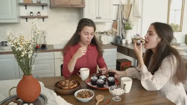 Video thumbnail for Diferencia entre Budín y Torta: Deliciosas Creaciones de la Repostería