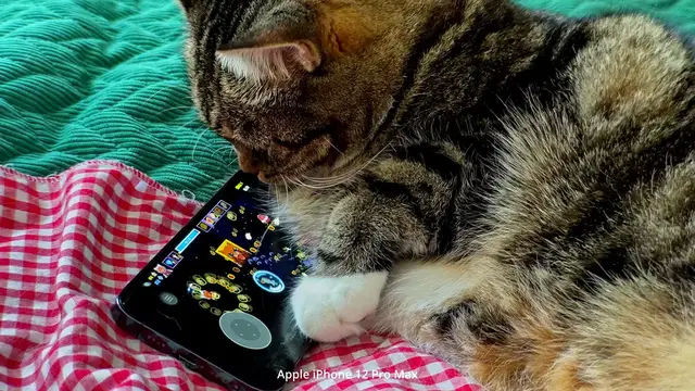 Video thumbnail for Astro Burn - Official Apple iOS Launch Trailer