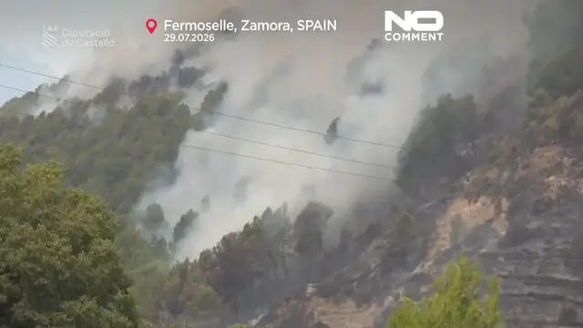 Video thumbnail for Drone footage captures massive Castellon wildfire in eastern Spain