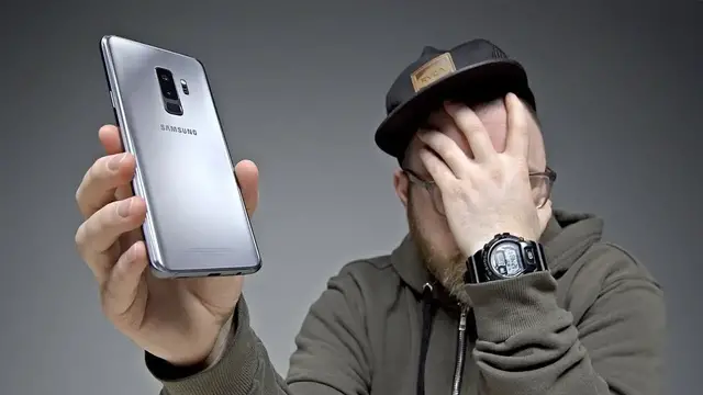 Video thumbnail for I'm Switching To The Samsung Galaxy S9