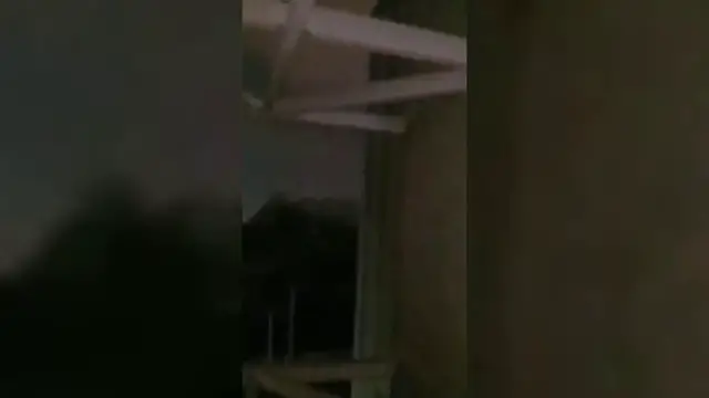 Video thumbnail for Iran: Explosions Rock Bandar Abbas Overnight.