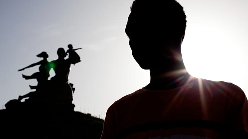 Video thumbnail for Rights groups urge Senegal authorities to protect LGBT community amid wave of homophobia