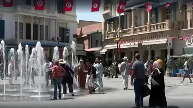 Video thumbnail for Tunisia reels in extreme heat as temperatures near 50°C