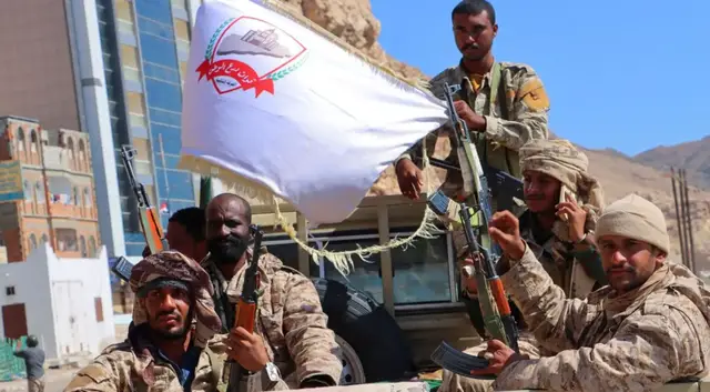 Video thumbnail for Saudi-backed forces move on Aden as Yemen secessionist leader vanishes