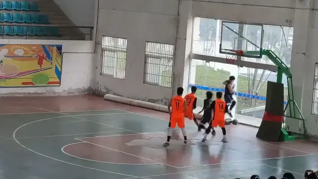 Video thumbnail for Basketball Player Smashes Through Glass Door Chasing Ball