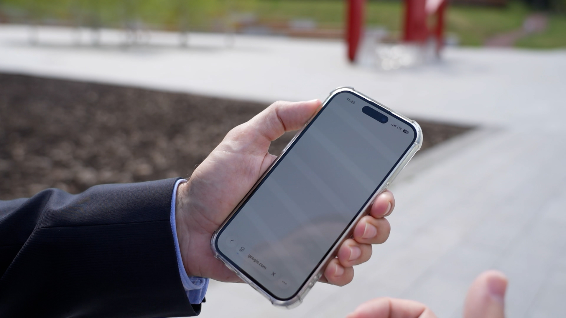 Video thumbnail for Russia cuts mobile internet in Moscow citing drone security concerns