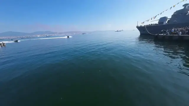 Video thumbnail for Türkiye: SAT, SAS commandos perform at TEKNOFEST Mavi Vatan in Türkiye.