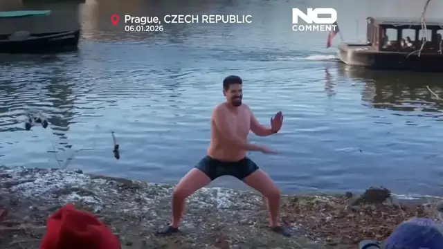 Video thumbnail for Over 40 swimmers brave icy Vltava River for Prague's Three Kings Swim