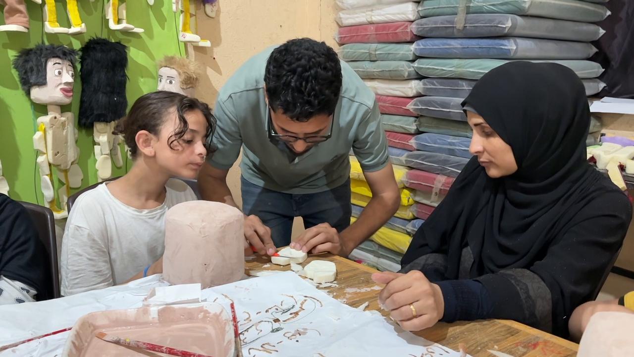 Video thumbnail for Gaza Women Use Therapeutic Puppetry.