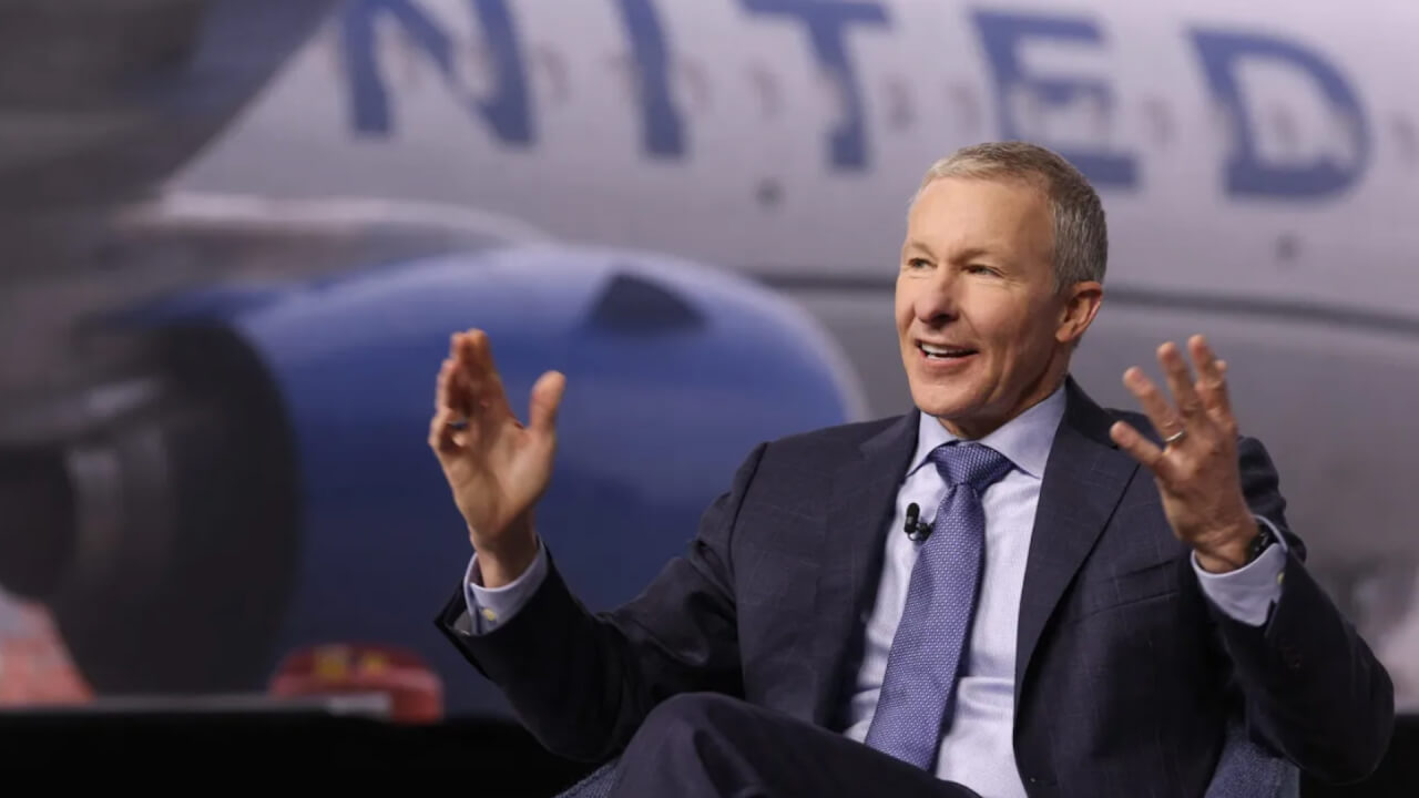 Video thumbnail for United Airlines CEO judges candidates by whether pilots would want to go on a 4-day trip with them
