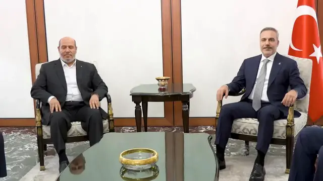 Video thumbnail for Türkiye: Turkish foreign minister meets new Hamas Political Bureau chief.