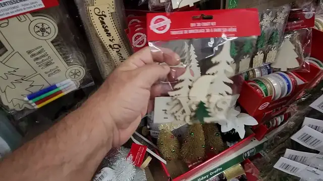 'Video thumbnail for Everyone will be running to the Dollar Store after seeing this GENIUS Christmas idea!'