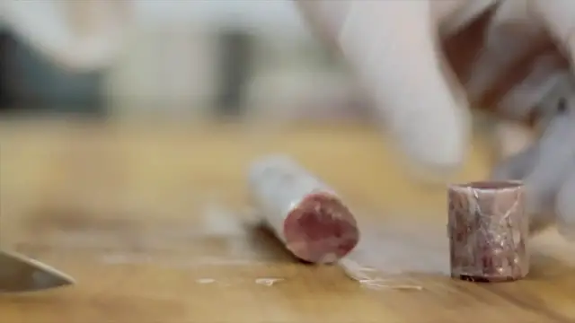 Video thumbnail for Bryce Shuman_ _Roasted Foie Gras with Ham Hocks and Kale_ - Soundbites(720P_HD)