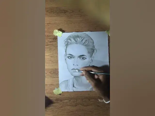 Video thumbnail for How to Draw a Girl