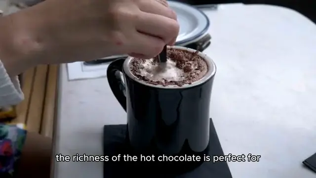 'Video thumbnail for frozen hout chocolate'