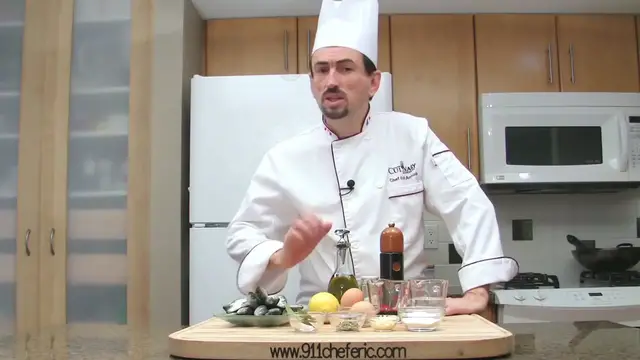 'Video thumbnail for How to Make Marinated Fried Sardines  | How to Fillet Sardines Easily'
