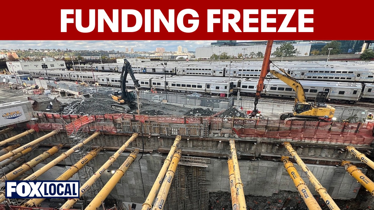 Video thumbnail for Funding freeze threatens Hudson River Tunnel project