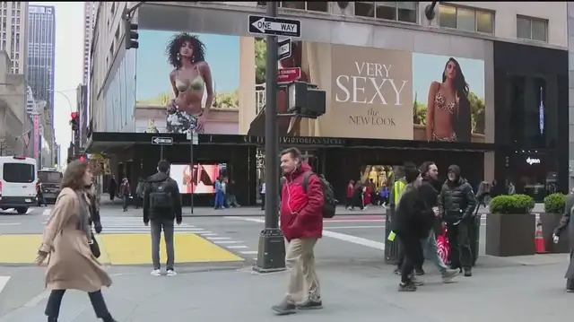 Video thumbnail for 'Very sexy' billboard is too big for Midtown NYC