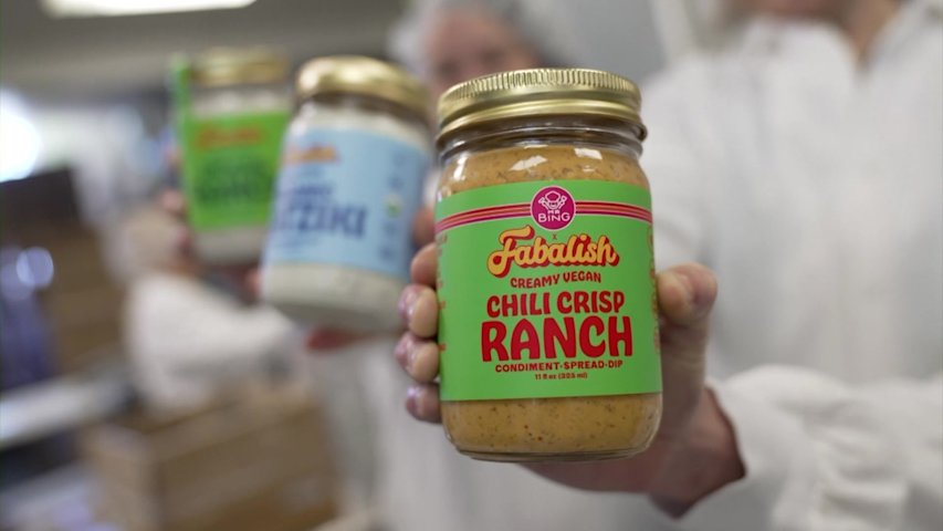 Video thumbnail for Made in New Jersey: Carlstadt company reinvents favorite foods with clean and simple ingredients