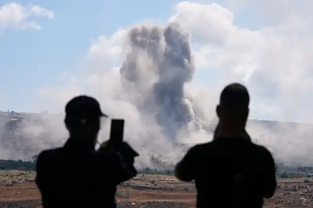 Video thumbnail for Conflict in southern Lebanon: Israeli expands occupation beyond military boundary