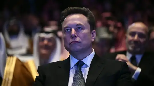 Video thumbnail for Musk's A.I. Warning Sparks a Stock Selloff: Will the Neocloud Boom Collapse?