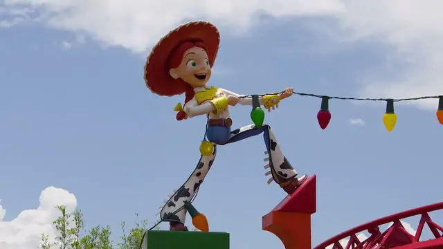 Video thumbnail for Disney Worldbuilders - Official Teaser Trailer