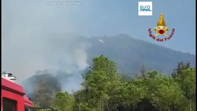 'Video thumbnail for Huge wildfire breaks out on Mount Vesuvius with flames visible from Naples'