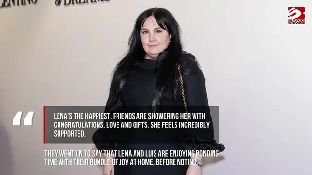 Video thumbnail for Girls' Lena Dunham in disbelief that she is a mom