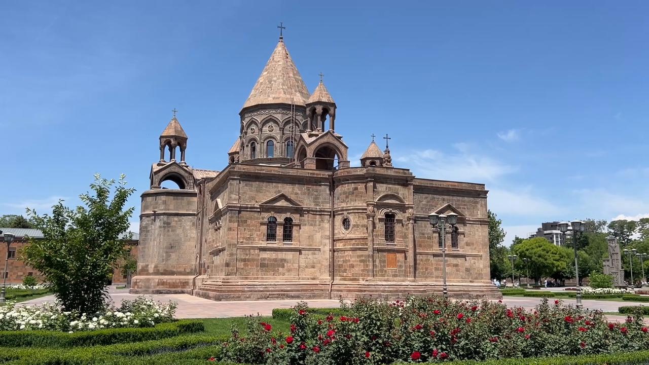 Video thumbnail for Armenia: As Armenians prepare to go to polls, Etchmiadzin Cathedral stands as symbol of unity.