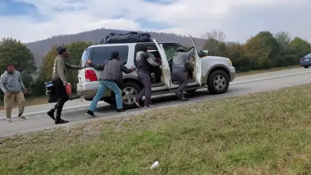 Video thumbnail for Kind-Hearted Trucker Tows Family To Gas Station And Pays For Gas | Happily TV