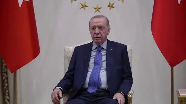 Video thumbnail for Türkiye: Turkish president, Kyrgyz foreign minister meet in Ankara.