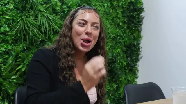 Video thumbnail for Trolls Call Us ‘Ugly’ - But We Know We’re 10s | MY EXTRAORDINARY FAMILY