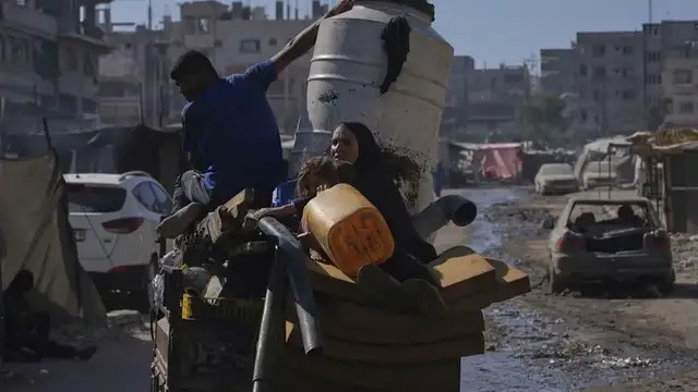 'Video thumbnail for Palestinians flee Gaza as Israel readies major offensive'