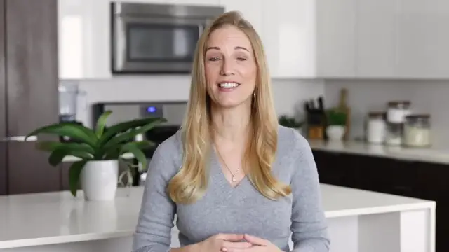 Video thumbnail for 104.COCONUT MACAROONS ¦ easy, almost healthy, coconut cookies! (1080p 24fps)