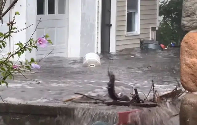 Video thumbnail for Flash flooding leads to multiple rescues in north Jersey