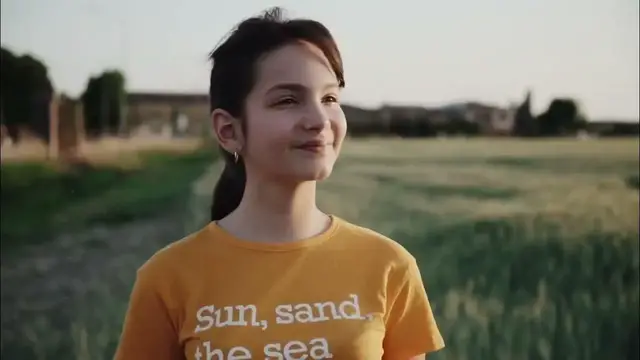 Video thumbnail for Beauty Girl Running  |  The Field HD Stock Video |  Free Stock Footage   No Copyright