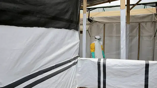 Video thumbnail for DRC Ebola outbreak passes 7,000 cases but officials say spread may have peaked