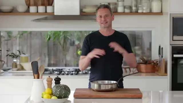 Video thumbnail for 13.French pan sauces explained plus demonstration on how to make a madeira wine steak sauce (1080p 25fps)