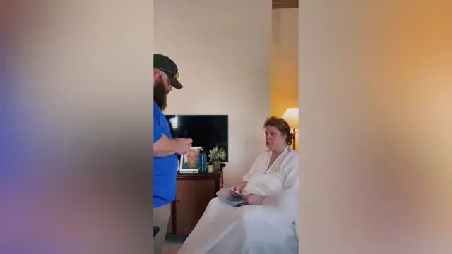 Video thumbnail for Bride Gifted Ring Containing Father's Ashes To Walk Aisle On Wedding Day With | Happily TV