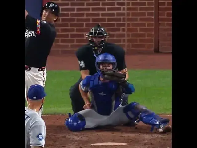 'Video thumbnail for Samuel Basallo CRUSHES A WALK-OFF HOME RUN!!! | 09/05/2025'