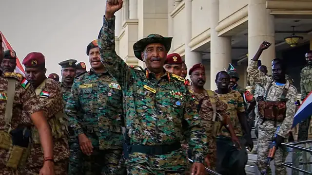 Video thumbnail for Sudan’s top general meets Egyptian President amid growing pressure to resolve the war
